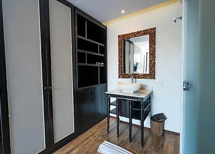 The Lavana Estasia - 2 Bedroom
